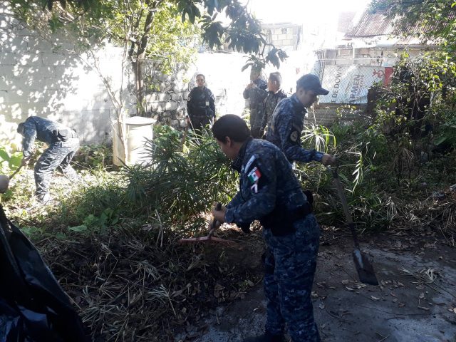 Gendarmería realiza labor social en la Isla Gendarmería realiza labor social en la Isla