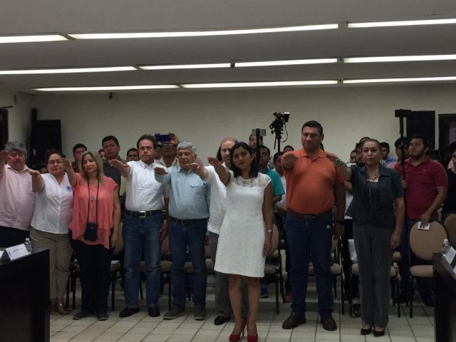 Realizan primera sesión extraordinaria de Cabildo Realizan primera sesión extraordinaria de Cabildo