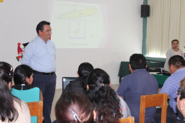 SUPERVISAN TALLERES DE EDUCACIÓN INDÍGENA SUPERVISAN TALLERES DE EDUCACIÓN INDÍGENA